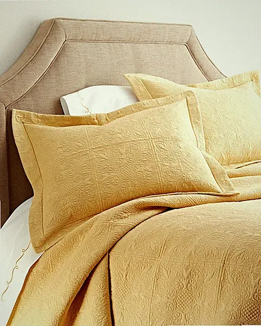 CORNSILK YELLOW ** King 108x92 QUILT : 100% COTTON MATELASSE FALL TILE COVERLET