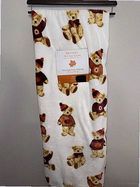 Fall Teddy Bears Throw