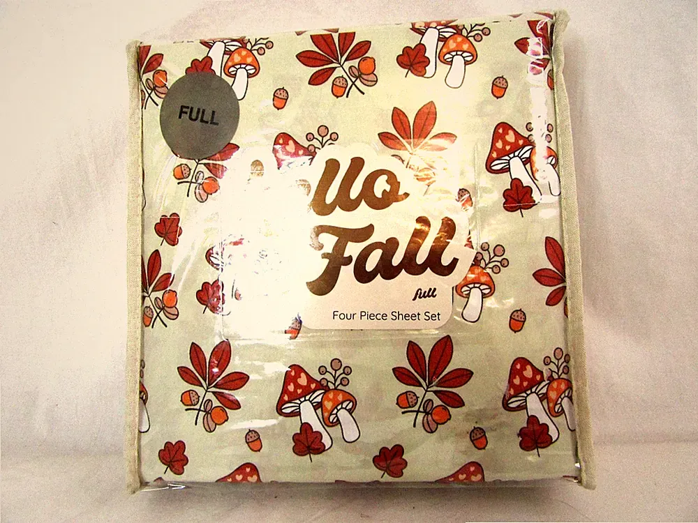 Hello Fall 4 Pc Full Size Sheet Set Mushroom Toadstool, Leaves, Acorns NEW!