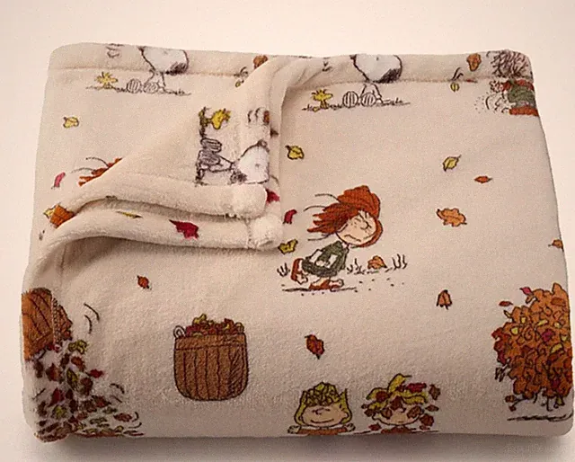 Peanuts Fall Fleece Throw Blanket, Autumn Leaves & Characters, 60 x 72 Polyester