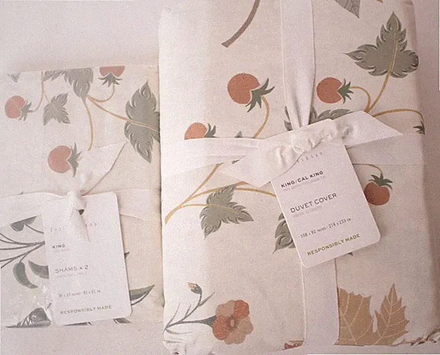 Pottery Barn Autumn Botanical Percale King duvet cover & 2 king shams *ships now