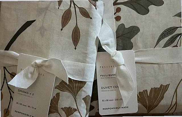 Pottery Barn Autumn Botanical Print Percale Duvet Cover & 2/ Standard Sham Set