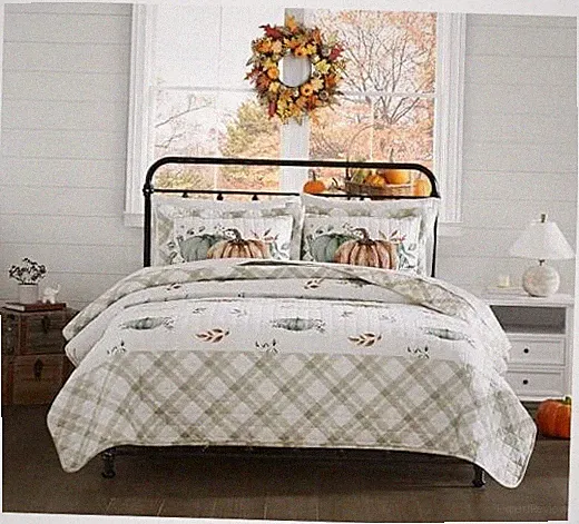 Quilt Set, Super Soft Bedding with Matching Shams, Fall Room Decor