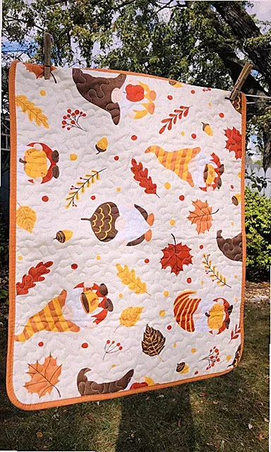 Standard Bed Pillow Sham Autumn Fall Leaves Pumpkins Acorns Harvest 20" X 26"