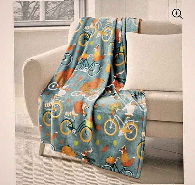 Way To Celebrate Harvest Critters 50X60 Fall Velvet Plush Throw Blanket